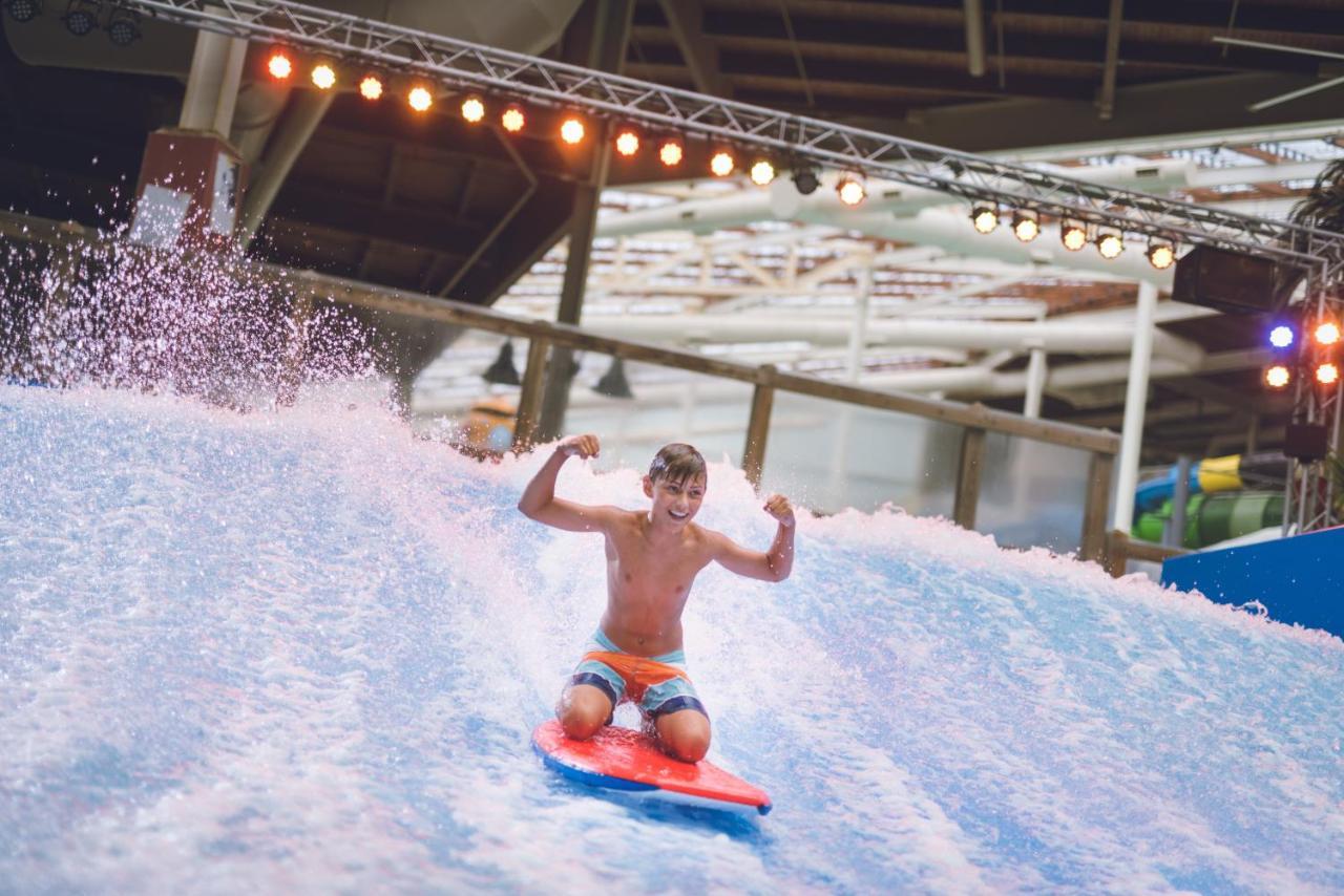 The Kartrite Resort And Indoor Waterpark Монтиселло Экстерьер фото